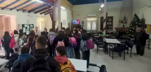 Δήμος Κατερίνης: Την “καλύτερη στιγμή της ζωής τους“ αποτύπωσαν σε καμβά τα μέλη των ΚΑΠΗ