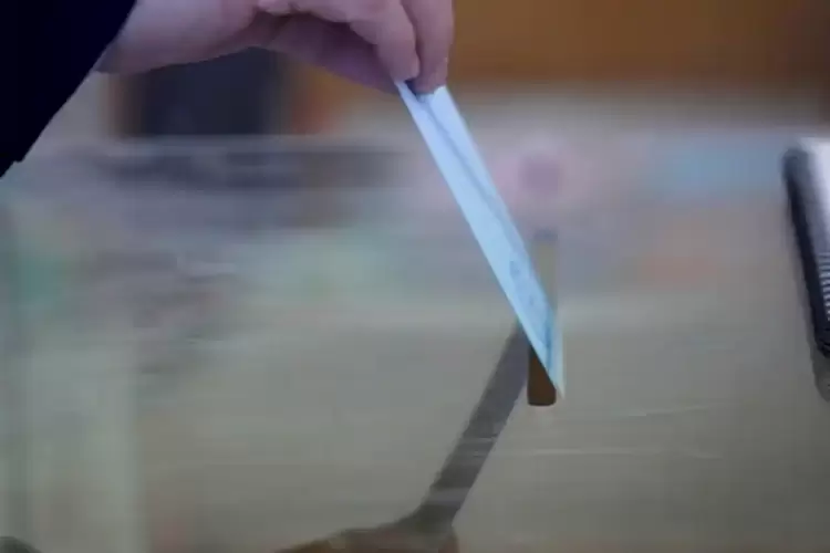 Δημοσκόπηση Gpo: Στο 2,5% η Νέα Αριστερά – Παραμένει πρώτη η ΝΔ, κάτω από 10% ο ΣΥΡΙΖΑ