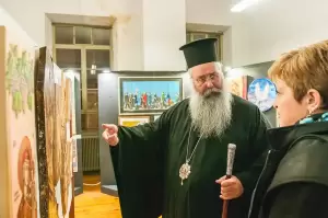 Εγκαίνια ομαδικής εικαστικής έκθεσης – Οι εικαστικοί τίμησαν τη Λίνα Γιαμούζη