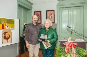 Εγκαίνια ομαδικής εικαστικής έκθεσης – Οι εικαστικοί τίμησαν τη Λίνα Γιαμούζη