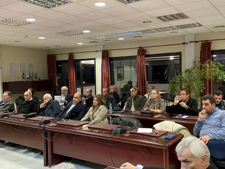 Επιμελητήριο Πιερίας: Τελετή βράβευσης πρώην προέδρων του Εμπορικού Συλλόγου Κατερίνης