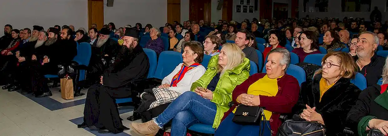 Ευάγγελος Παπανικολάου στο Ανοικτό Πανεπιστήμιο Κατερίνης: 30 χρόνια μεγάλωνα τα παιδιά του φονιά του γιού μου! Ευάγγελος Παπανικολάου στο Ανοικτό Πανεπιστήμιο Κατερίνης: 30 χρόνια μεγάλωνα τα παιδιά του φονιά του γιού μου!