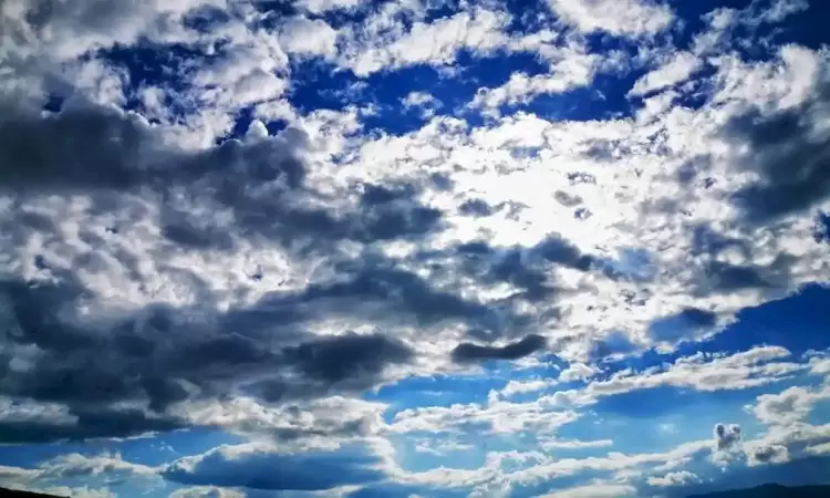 Ο Καιρός στην Κατερίνη και την Πιερία σήμερα, Δευτέρα 11/12: Γενικά αίθριος και από το βράδυ τοπικές νεφώσεις Ο Καιρός στην Κατερίνη και την Πιερία σήμερα, Δευτέρα 11/12: Γενικά αίθριος και από το βράδυ τοπικές νεφώσεις