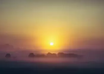 Ο Καιρός στην Κατερίνη και την Πιερία σήμερα, Κυριακή 31/12: Παραμονή Πρωτοχρονιάς με συννεφιά