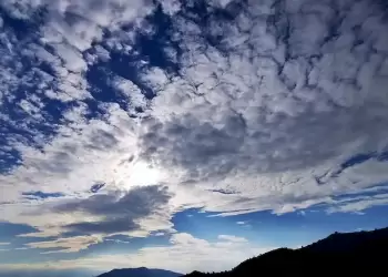 Ο Καιρός στην Κατερίνη και την Πιερία σήμερα, Πέμπτη 14/12: Λίγες νεφώσεις με τοπικές βροχές Ο Καιρός στην Κατερίνη και την Πιερία σήμερα, Πέμπτη 14/12: Λίγες νεφώσεις με τοπικές βροχές