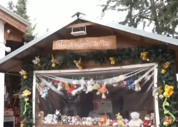 Κατερίνη: Χριστουγεννιάτικο χωριό με ανακυκλώσιμα υλικά