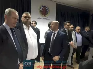 Κατερίνη: Η τελετή ορκωμοσίας της νέας Δημοτικής αρχής με επικεφαλής τον Γιάννη Ντούμο (φωτορεπορτάζ – συνεχής ενημέρωση)