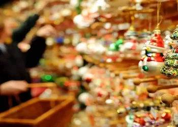 Κατερίνη – Εορταστικό ωράριο καταστημάτων 2023: Ανοιχτά μαγαζιά την Κυριακή 31 Δεκεμβρίου