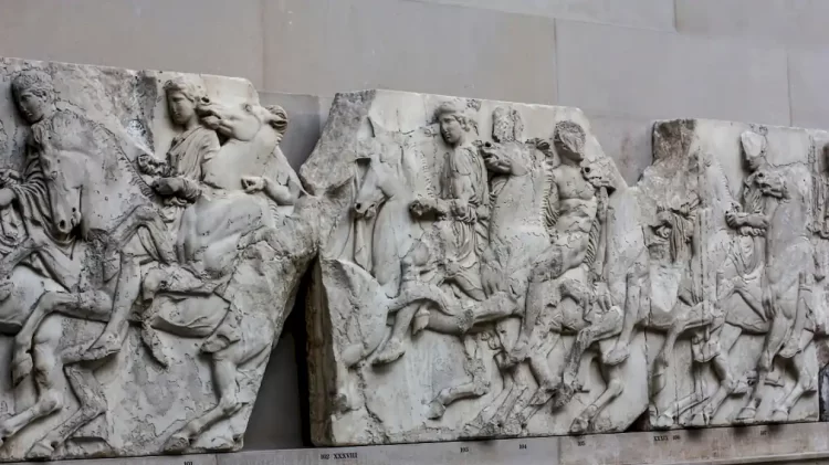 Ο Λόρδος Έλγιν, τα μάρμαρα του Παρθενώνα και η κακοποίησή τους μέσα στο Βρετανικό Μουσείο (2ο μέρος)