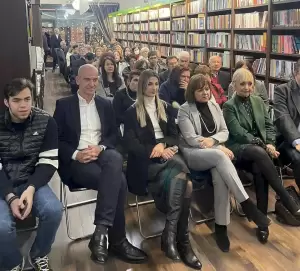 Ο Πάνος Αμυράς με τη «Λέσχη του κακού» στην Κατερίνη