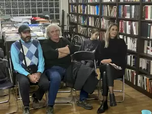 Παρουσιάστηκε στο βιβλιοπωλείο «Νέστωρ» “Το άλογο που κλαίει” του Παναγιώτη Τσαναξίδη Παρουσιάστηκε στο βιβλιοπωλείο «Νέστωρ» “Το άλογο που κλαίει” του Παναγιώτη Τσαναξίδη