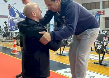 Τους ενώνει το υγρό στοιχείο! Τους ενώνει το υγρό στοιχείο!