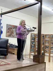 Η Βαρβάρα της Θρακικής Εστίας Κατερίνης με επισημότητα και φιλανθρωπικό άρωμα
