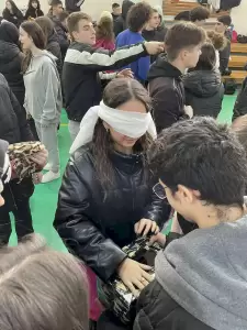 Βιωματικές Δράσεις Ευαισθητοποίησης στο 1ο ΓΕ.Λ. Κατερίνης για την Παγκόσμια Ημέρα ΑμεΑ