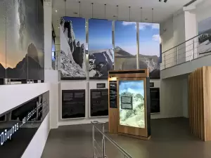 Ξενάγηση στο Κέντρο Πληροφόρησης του  Εθνικού Πάρκου Ολύμπου & Πεζοπορία στον Ενιπέα, την Κυριακή 10 Δεκεμβρίου 2023