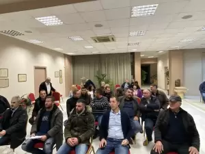 Κατερίνη: Το πρώτο δημοτικό συμβούλιο του 2024 με αύξηση τελών και τις πρώτες εντάσεις Δείτε Ζωντανά τη συνεδρίαση του Δημοτικού συμβουλίου Κατερίνης