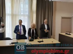 Ο Δήμαρχος Κατερίνης Γιάννης Ντούμος με την Υπουργό Εσωτερικών Νίκη Κεραμέως