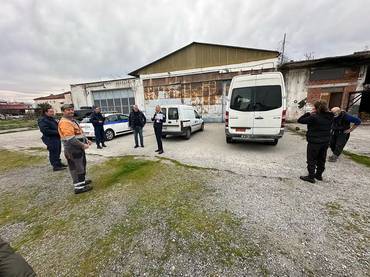 Δήμος Κατερίνης: Περισυλλογή για 27 αδέσποτα ζώα, στην περιοχή του 10ου Δημοτικού Σχολείου Δήμος Κατερίνης: Περισυλλογή για 27 αδέσποτα ζώα, στην περιοχή του 10ου Δημοτικού Σχολείου