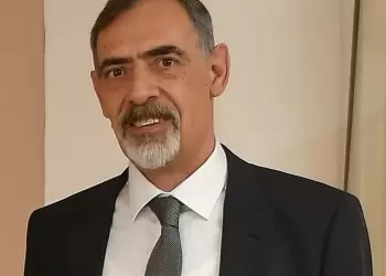 Έφυγε από τη ζωή ο Μανώλης  Κοσμαδάκης