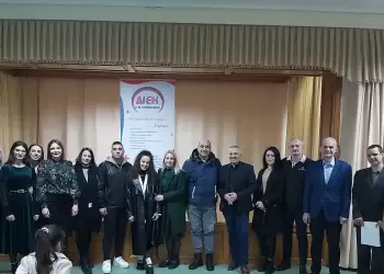 Εκδήλωση ανάτασης και ίασης από το Δημόσιο ΙΕΚ ΓΝΚ που μάγεψε το κοινό της Κατερίνης