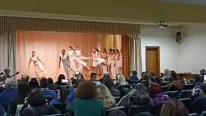 Εκδήλωση ανάτασης και ίασης από το Δημόσιο ΙΕΚ ΓΝΚ που μάγεψε το κοινό της Κατερίνης Εκδήλωση ανάτασης και ίασης από το Δημόσιο ΙΕΚ ΓΝΚ που μάγεψε το κοινό της Κατερίνης