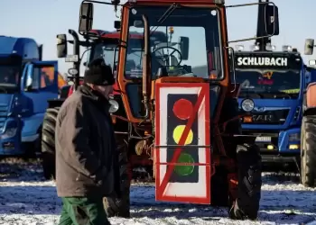 Η Γερμανία είναι πλούσια αλλά οι Γερμανοί… φτωχοί και οργισμένοι
