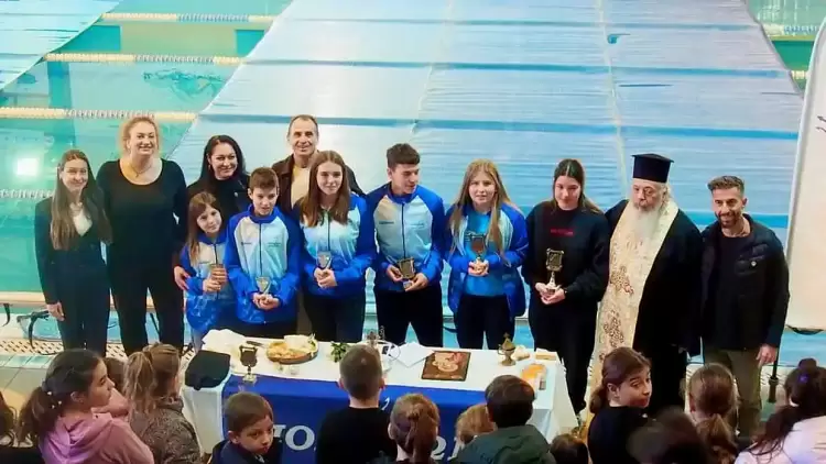 Κοπή πρωτοχρονιάτικης βασιλόπιτας Ποσειδών Κατερίνης