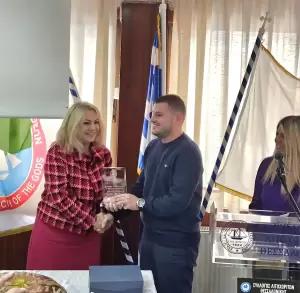 Με τους Λιτοχωρίτες της Θεσσαλονίκης η Άννα Μάνη Με τους Λιτοχωρίτες της Θεσσαλονίκης η Άννα Μάνη