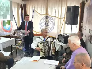 Με τους Λιτοχωρίτες της Θεσσαλονίκης η Άννα Μάνη Με τους Λιτοχωρίτες της Θεσσαλονίκης η Άννα Μάνη