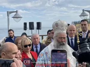 Παραλία Κατερίνης – Θεοφάνεια: Ο καθαγιασμός των υδάτων (εικόνες & βίντεο)