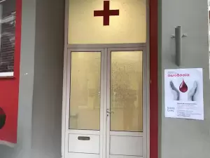Πραγματοποιείται αυτήν την ώρα η καθιερωμένη εθελοντική αιμοδοσία του βουλευτή Φώντα Μπαραλιάκου.