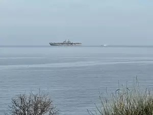 Το «uss Mesa Verde» στο Λιτόχωρο (βίντεο & εικόνες)