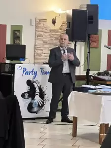 Το Σωματείο επαγγελματιών Β. Πιερίας βράβευσε τον βουλευτή Πιερίας Φώντα Μπαραλιάκο και την αντιπεριφεριάρχη Σοφία Μαυρίδου Το Σωματείο επαγγελματιών Β. Πιερίας βράβευσε τον βουλευτή Πιερίας Φώντα Μπαραλιάκο και την αντιπεριφεριάρχη Σοφία Μαυρίδου