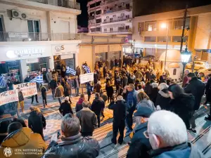 Βροντερό «Όχι» της Κατερίνης στο νομοσχέδιο για τον γάμο των ομόφυλων ζευγαριών