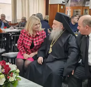 Η Υφυπουργός Ανάπτυξης Άννα Μάνη - Παπαδημητρίου στην Εκδήλωση του «Συλλόγου των εν Θεσσαλονίκη Λιτοχωριτών» Η Υφυπουργός Ανάπτυξης Άννα Μάνη – Παπαδημητρίου στην Εκδήλωση του «Συλλόγου των εν Θεσσαλονίκη Λιτοχωριτών»