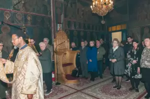 1η Εκκλησιαστική Λειτουργία στον Άγιο Φώτιο Κατερίνης (εικόνες)