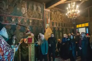 1η Εκκλησιαστική Λειτουργία στον Άγιο Φώτιο Κατερίνης (εικόνες)