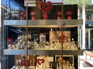 Ο Άγιος Βαλεντίνος «στην καρδιά» όλων – Οι καλύτερες προτάσεις για δώρα