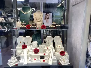 Ο Άγιος Βαλεντίνος «στην καρδιά» όλων – Οι καλύτερες προτάσεις για δώρα