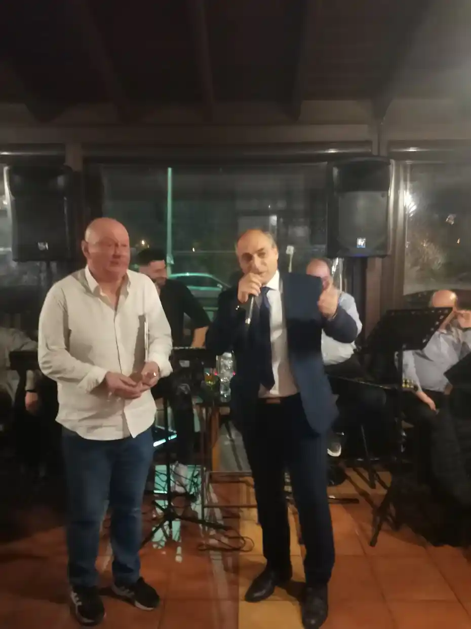 Χόρεψε ο Αιγινιακός Χόρεψε ο Αιγινιακός