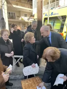 Δώρησε στο ΕΚΑΒ Κατερίνης ένα νέο και πλήρως εξοπλισμένο ασθενοφόρο η κα Ειρήνη Παρασκευοπούλου