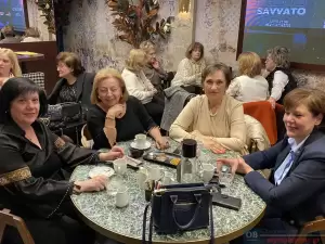 Έκοψε την πίτα του το Λύκειο Ελληνίδων Κατερίνης Έκοψε την πίτα του το λύκειο Ελληνίδων Κατερίνης