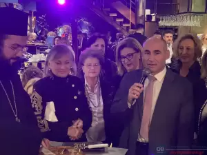 Έκοψε την πίτα του το Λύκειο Ελληνίδων Κατερίνης Έκοψε την πίτα του το λύκειο Ελληνίδων Κατερίνης