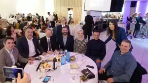 Ετήσια γιορτή για την κοπή της πρωτοχρονιάτικης πίτας