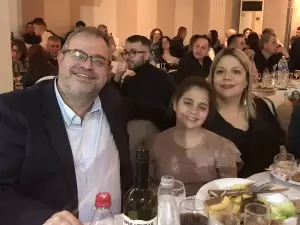 Ο ετήσιος χορός του συλλόγου «Οι Σταυραετοί» με τον Νίκο Καρκάνη (εικόνες και βίντεο) Ο ετήσιος χορός των «Οι Σταυραετών» με τον Νίκο Καρκάνη