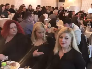 Ο ετήσιος χορός του συλλόγου «Οι Σταυραετοί» με τον Νίκο Καρκάνη (εικόνες και βίντεο) Ο ετήσιος χορός των «Οι Σταυραετών» με τον Νίκο Καρκάνη