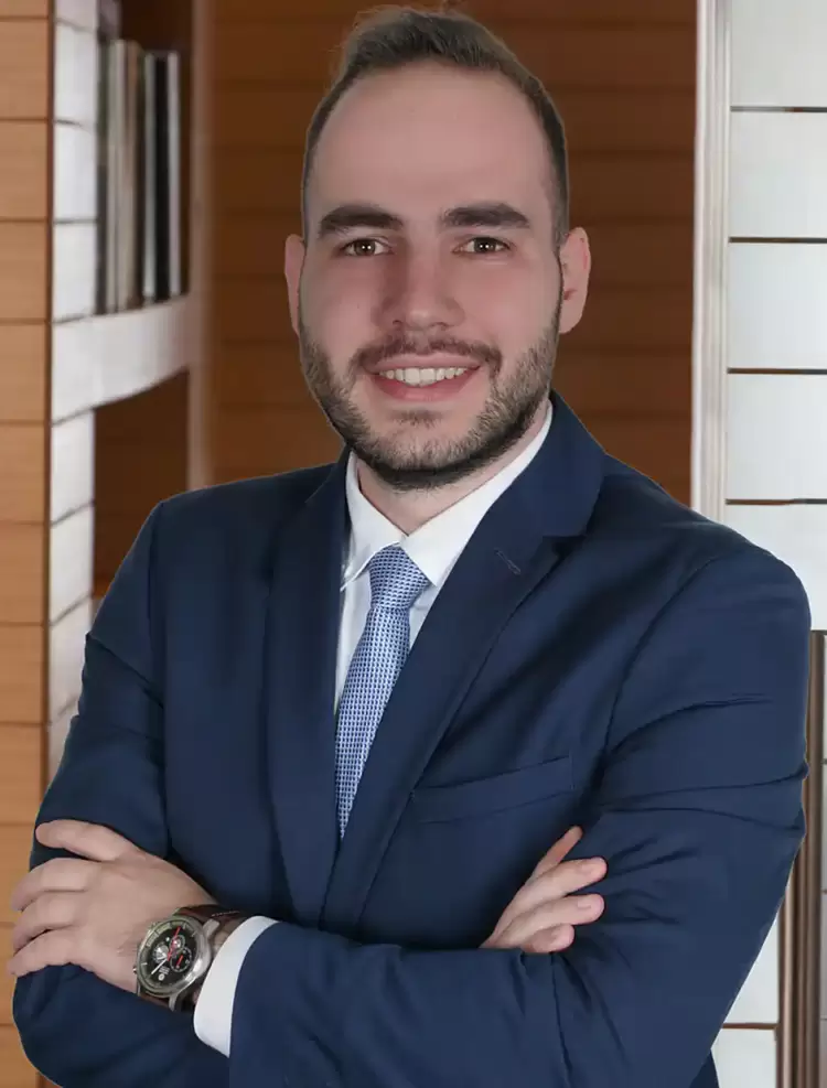 «Η πεμπτουσία της ελληνικής κοινωνίας, η ελληνική παραδοσιακή οικογένεια»