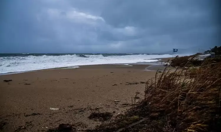 Ο Καιρός στην Κατερίνη και την Πιερία σήμερα, Πέμπτη 22/2: Λίγες νεφώσεις με τοπικές βροχές