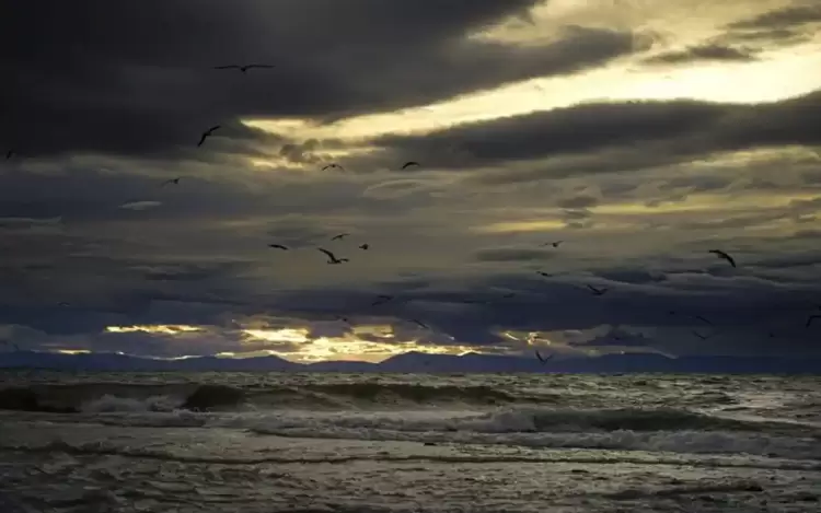 Ο Καιρός στην Κατερίνη και την Πιερία σήμερα, Σάββατο 24/2: Συννεφιά, νοτιάδες και ζέστη