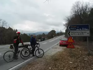 Κατερίνη, Άγιος Δημήτριος, Όλυμπος - 100+9 Ορθοπεταλιές μνήμης Κατερίνη, Άγιος Δημήτριος, Όλυμπος – 100+9 Ορθοπεταλιές μνήμης